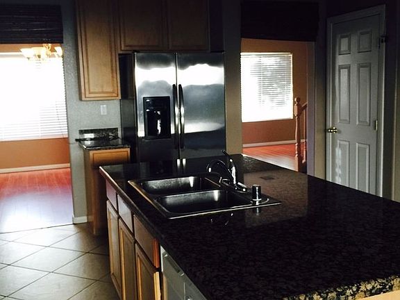 2nd image of 5328 Santa Fe Heights St