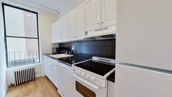 Rented by Compass | media 5