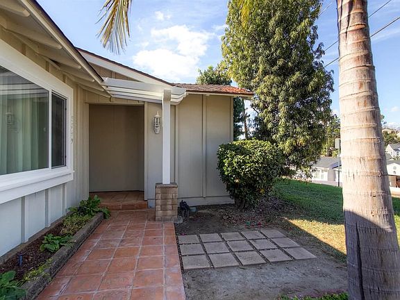 2nd image of 8749 Alpine Ave
