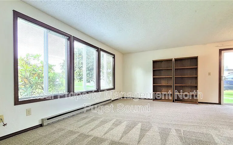 1421 Pine St #A — Photo 5