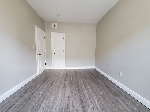 5th image of 122 Virginia Ave #25E
