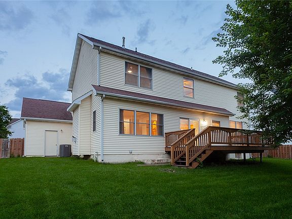 4th image of 624 76th St