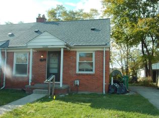 22825 Brittany Ave, Eastpointe, MI 48021