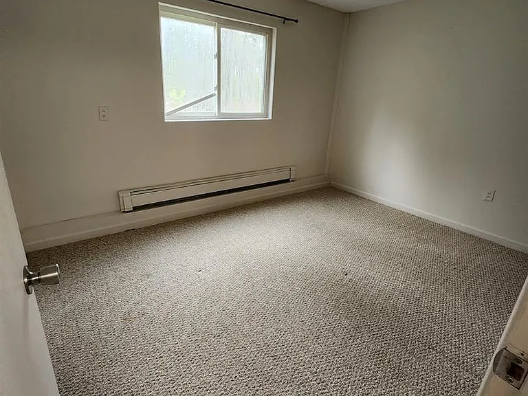 5 Irene St #7-4 — Photo 7
