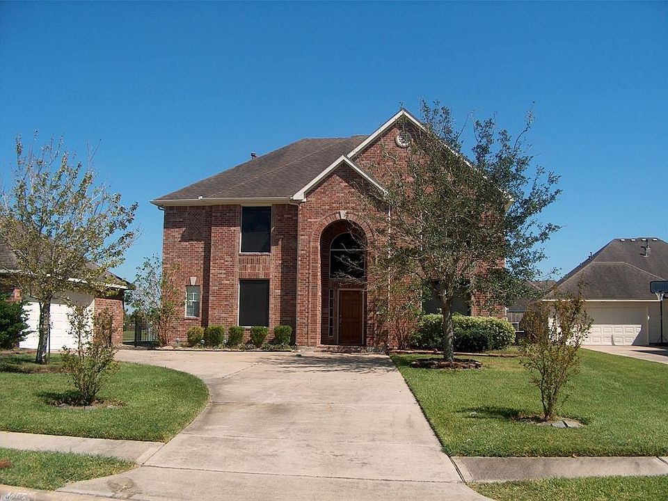 1st image of 3405 Castle Pond Ct