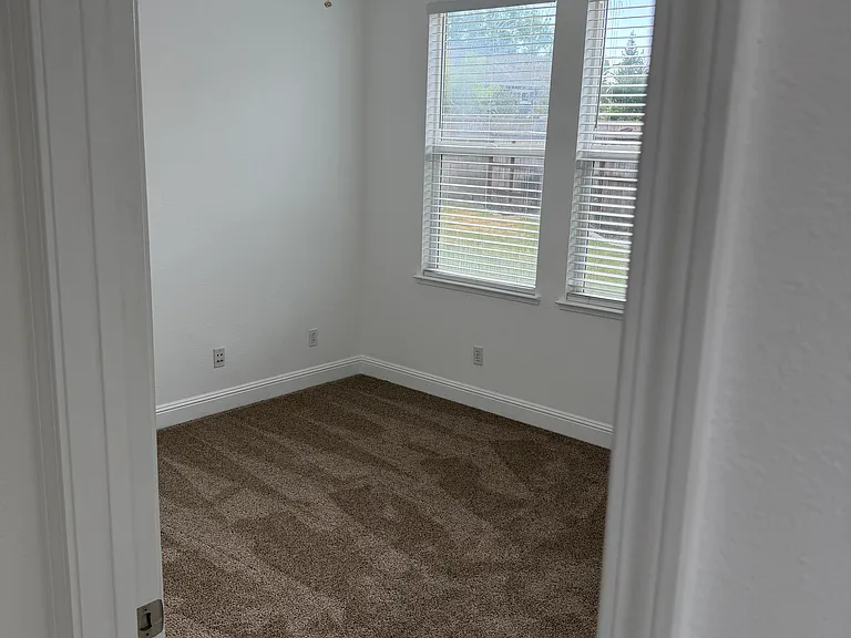 1963 Silvio Ct — Photo 12