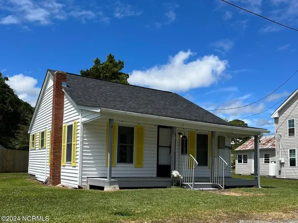 3383 W Railroad Blvd, Newport, NC 28570