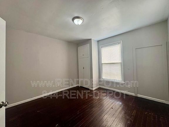 3rd image of 1312 Olive St