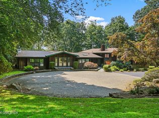 35 Wilshire Rd, Greenwich, CT 06831