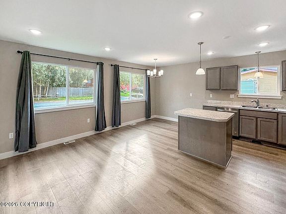 2nd image of 2041 Olympic Dr