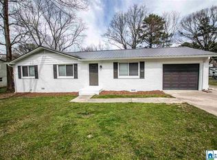 3025 Forest Dr, Fultondale, AL 35068