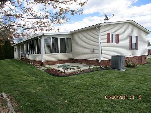 4th image of 7 N Howard Ln