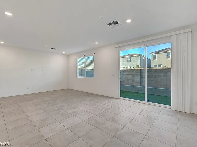 8454 Vacarez Dr — Photo 12