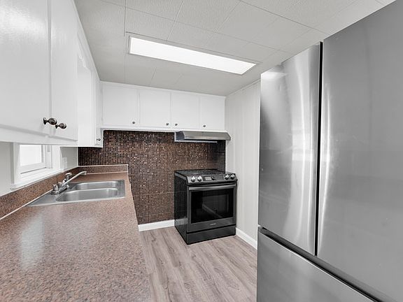 5th image of 851 Richmond Rd