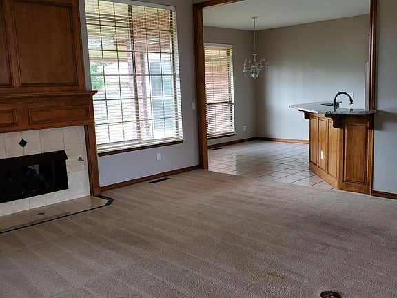 Living Room & Dining Area
