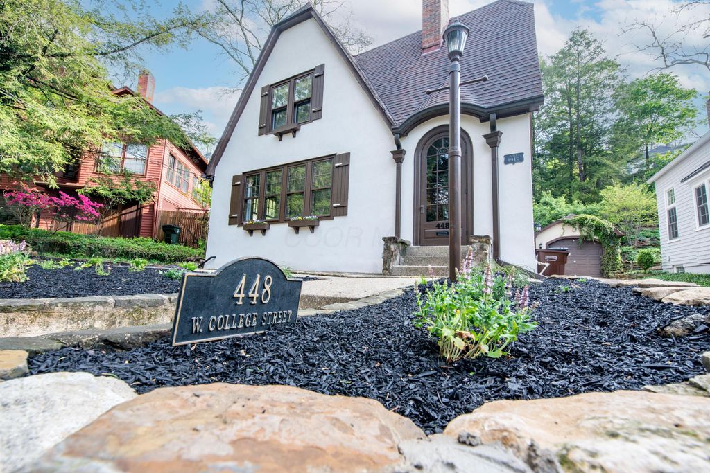 Real estate listing image