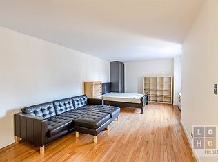 385 Grand St APT L1402, New York, NY 10002