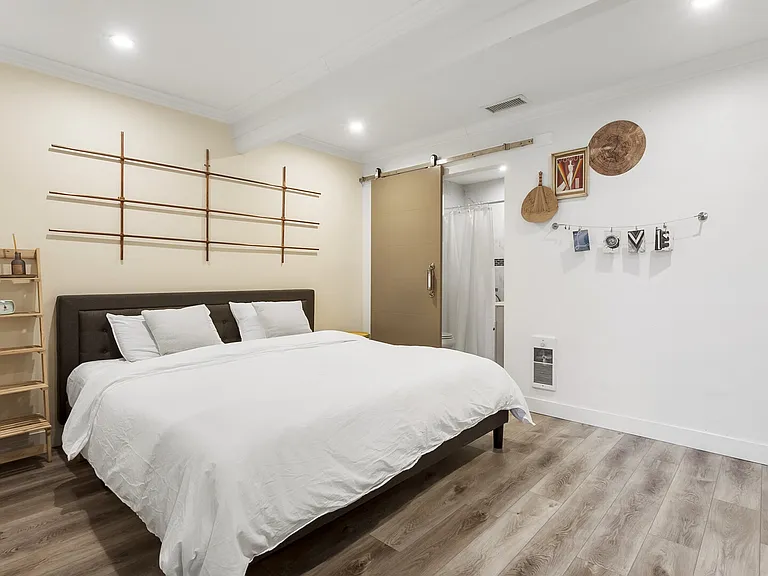 Mount Alifan Pl — Photo 20