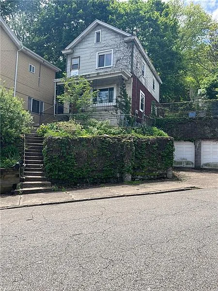 26 Howard St photo 1