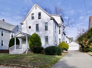 85-87 Hitchcock St, Holyoke, MA 01040