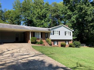 4904 Colonial Cir, Trinity, NC 27370