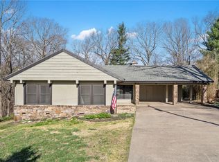 33 New Abbey Dr, Bella Vista, AR 72715