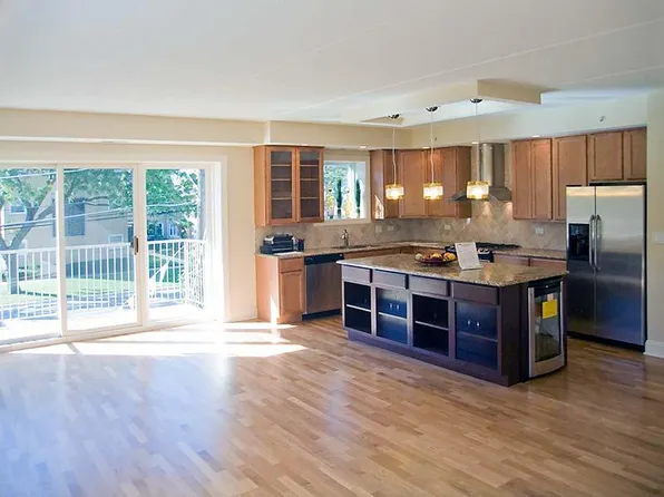 Ruby Square, 3831 Ruby St #2, Schiller Park, IL 60176