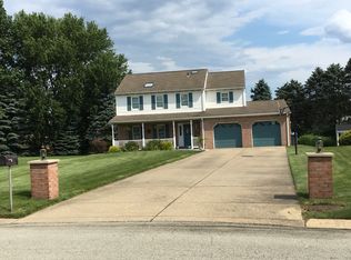 111 Shawnee Dr, Natrona Heights, PA 15065