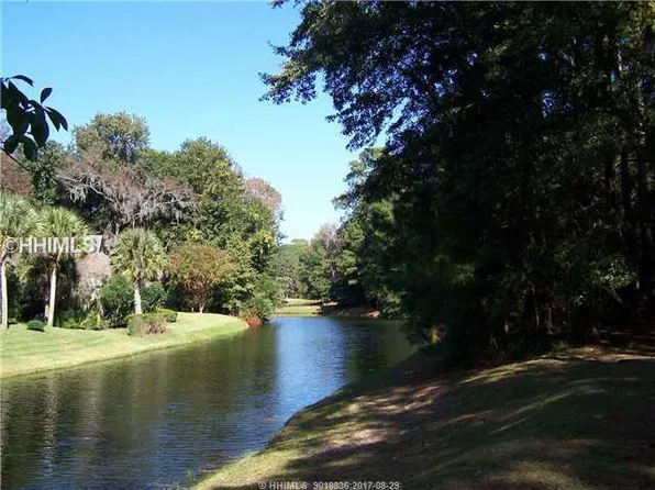18 Rice Mill Ln, Hilton Head Island, SC 29928