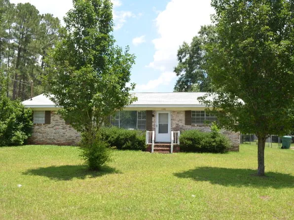 1105 Taylor St, Bainbridge, GA 39819