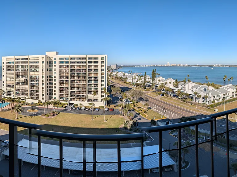 1480 Gulf Blvd — Photo 2