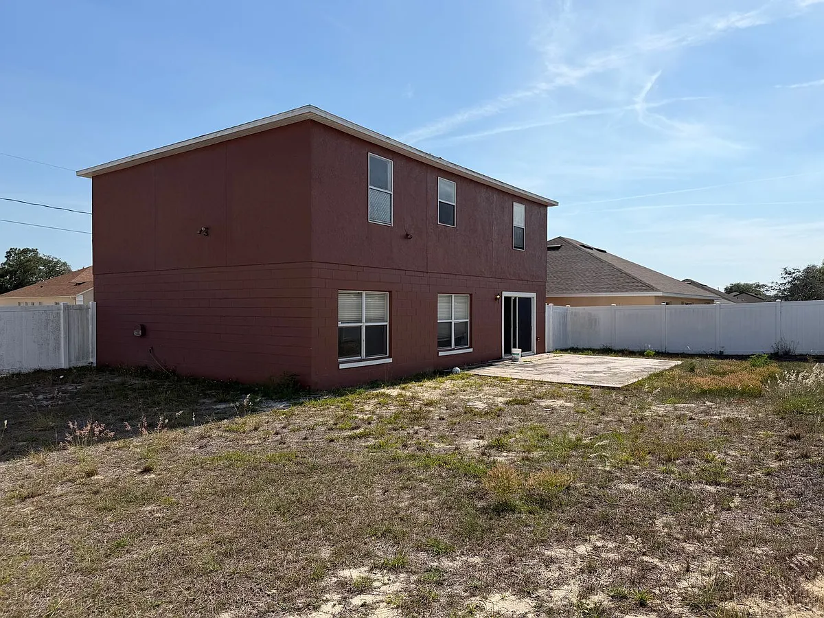 Building Photo - 301 Shad Way