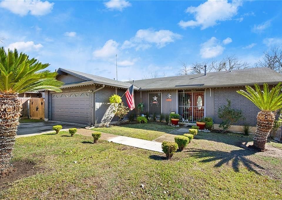 1st image of 7203 E Meadow Bend Dr