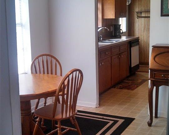 3rd image of 334 Velma Dr