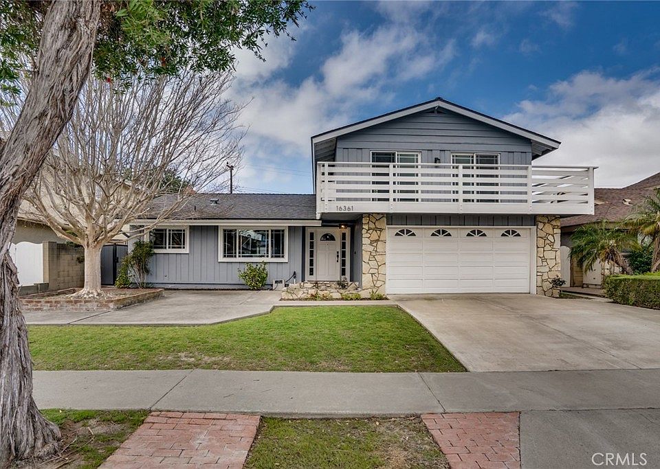 1st image of 16361 Duchess Ln