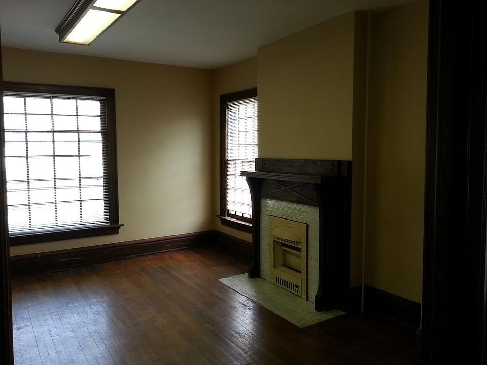 1st image of 2309 N High St
