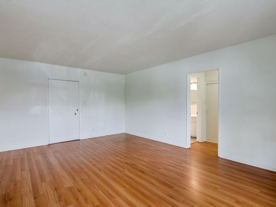 10584 Santa Monica Blvd - 10584 Santa Monica Blvd Los Angeles CA | Zillow