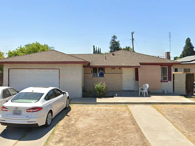 1244 Terry Ave — Photo 1