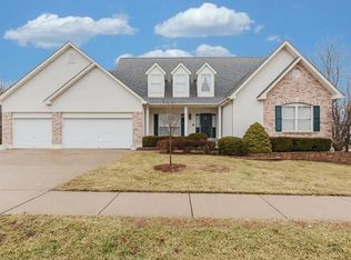 248 Harbour Pointe Dr, Grover, MO 63040