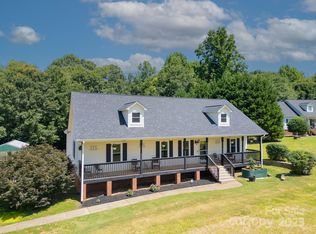 814 Carved Oak Ct, York, SC 29745