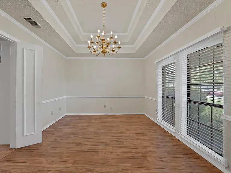 4316 Hartford Dr — Photo 24
