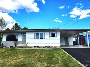 3215 8th St, Lewiston, ID 83501