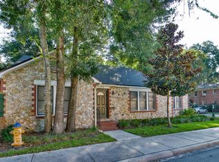 703 SW 9th St #703, Gainesville, FL 32601