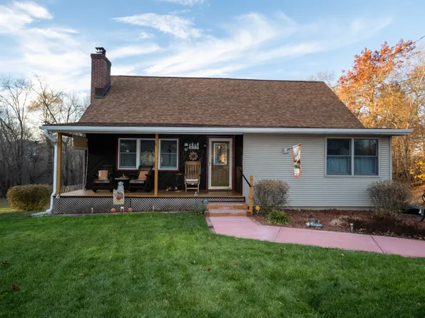 33 Sunset Terrace, Vernon, CT 06066