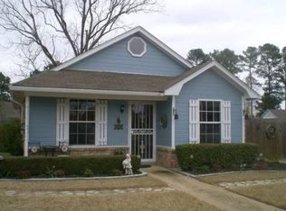 556 Shady Grv E, Hernando, MS 38632
