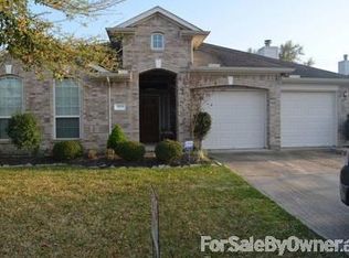 3114 Creek Bank Ln, Pearland, TX 77581