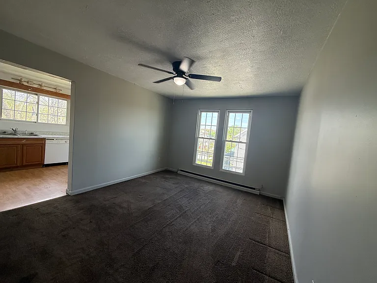 500 Straley Ave #2 — Photo 7