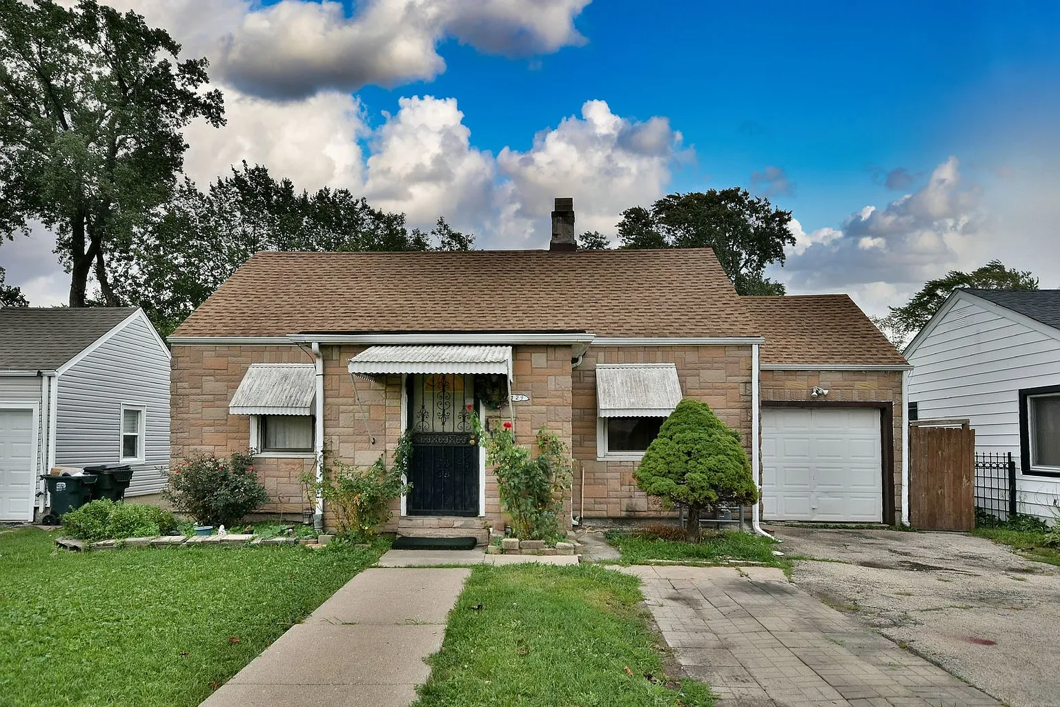 329 51st Ave photo 1