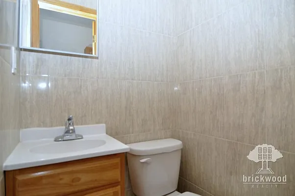 Rented by Brickwood Realty | media 8