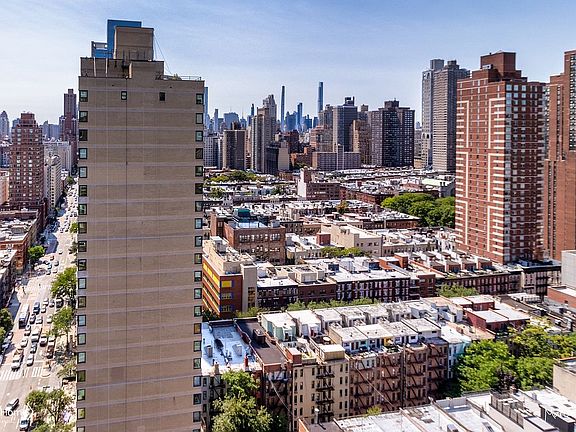 3rd image of 345 E 93rd St APT 28C